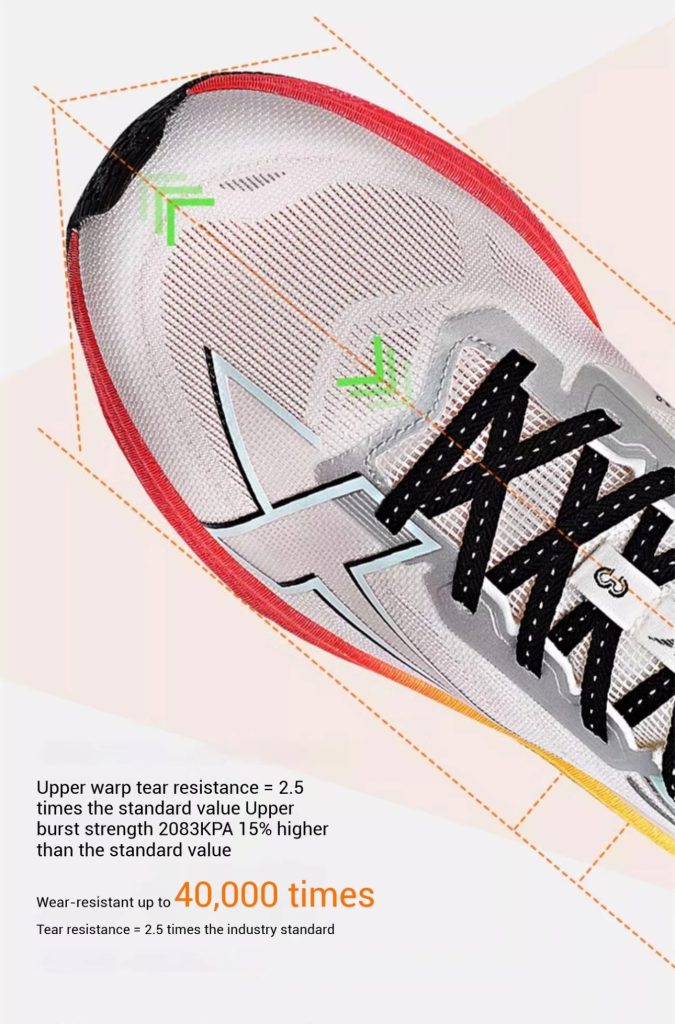 Giày chạy bộ Xtep 2000km